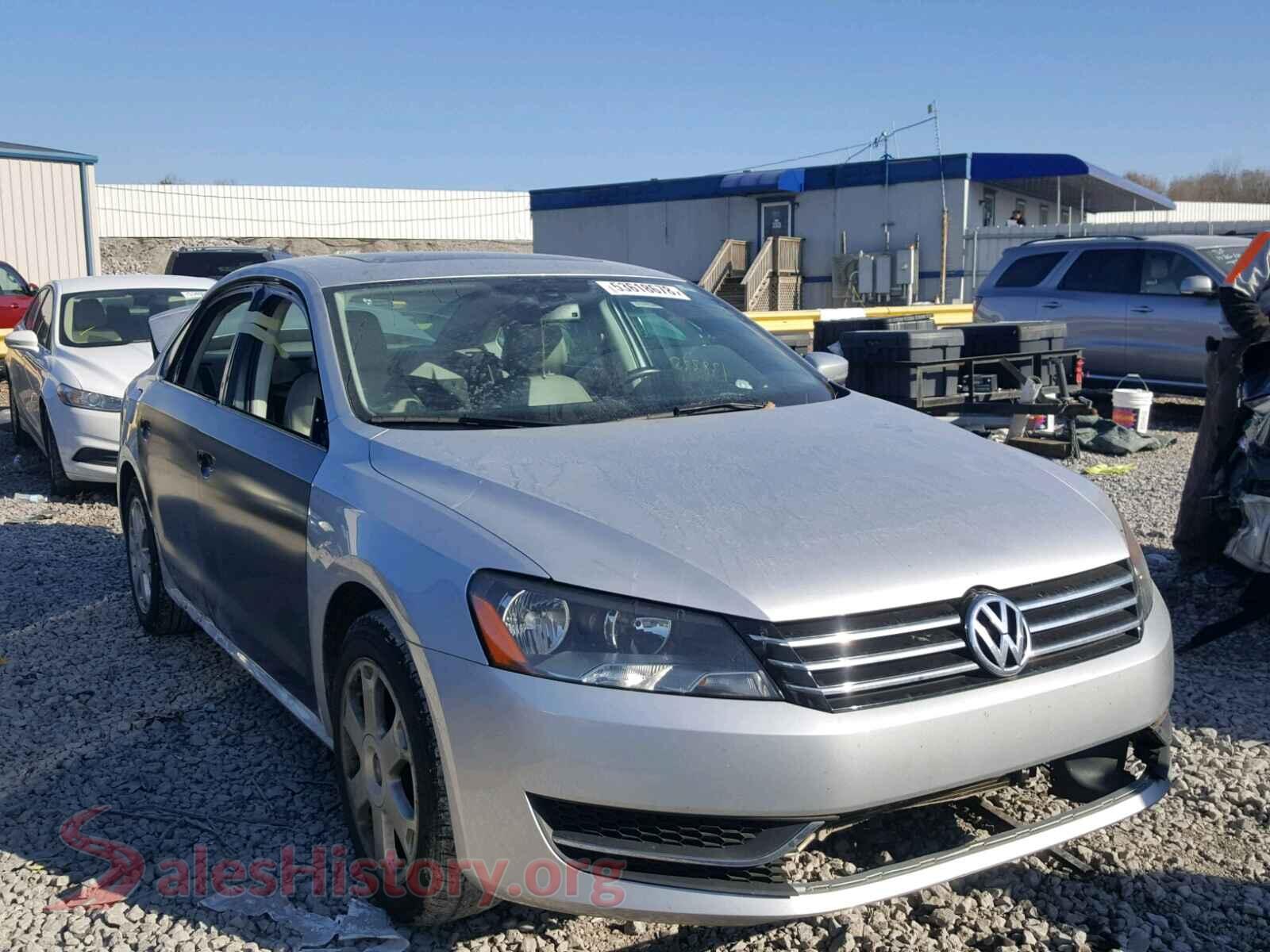 2013 VOLKSWAGEN PASSAT — VIN 1VWBH7A33DC021784