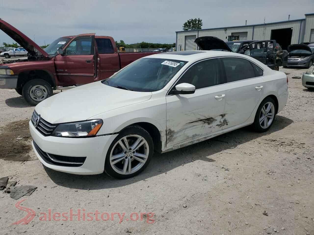2014 VOLKSWAGEN PASSAT — VIN 1VWBH7A33EC019535