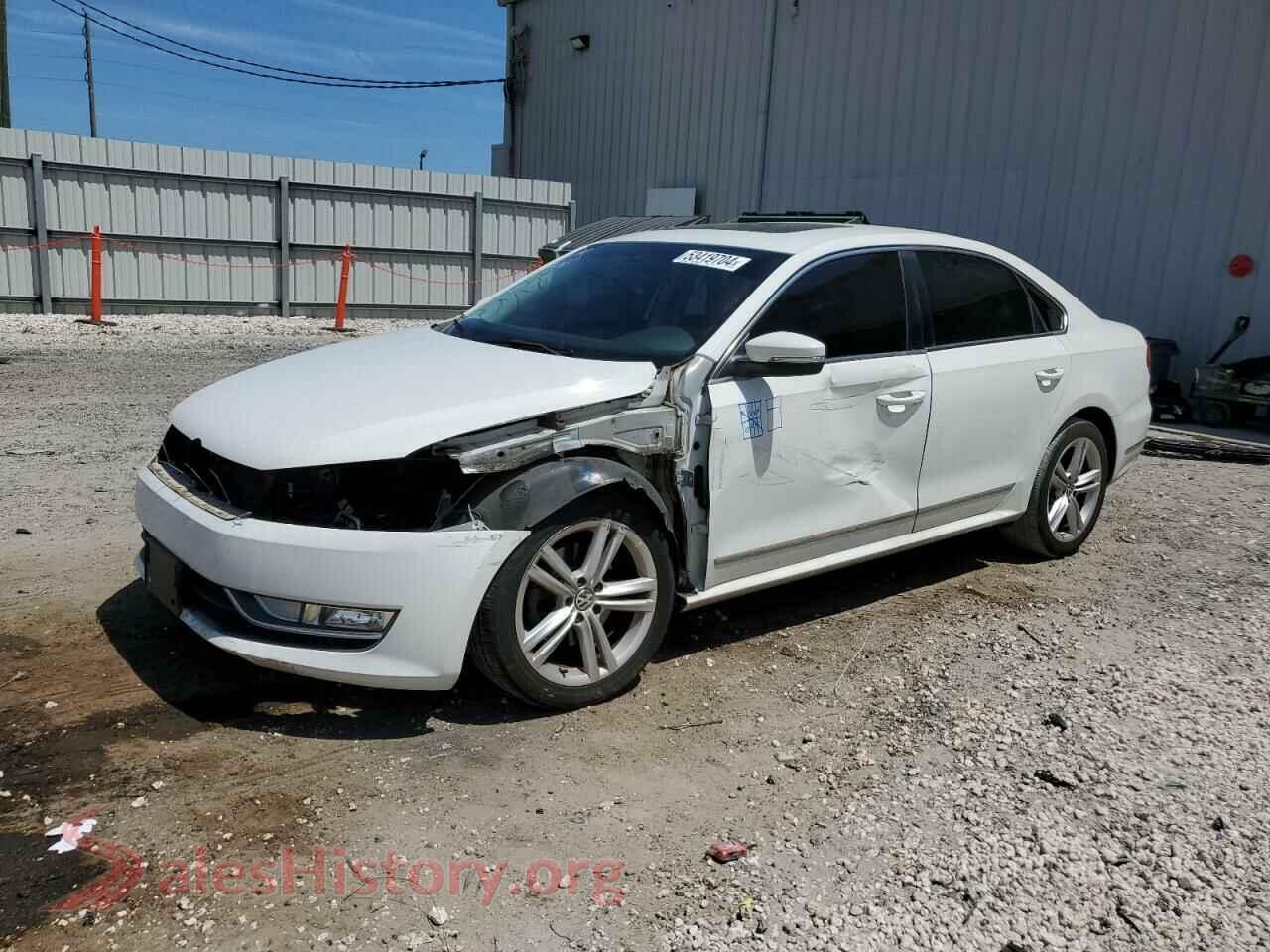 2014 VOLKSWAGEN PASSAT — VIN 1VWBN7A35EC044932
