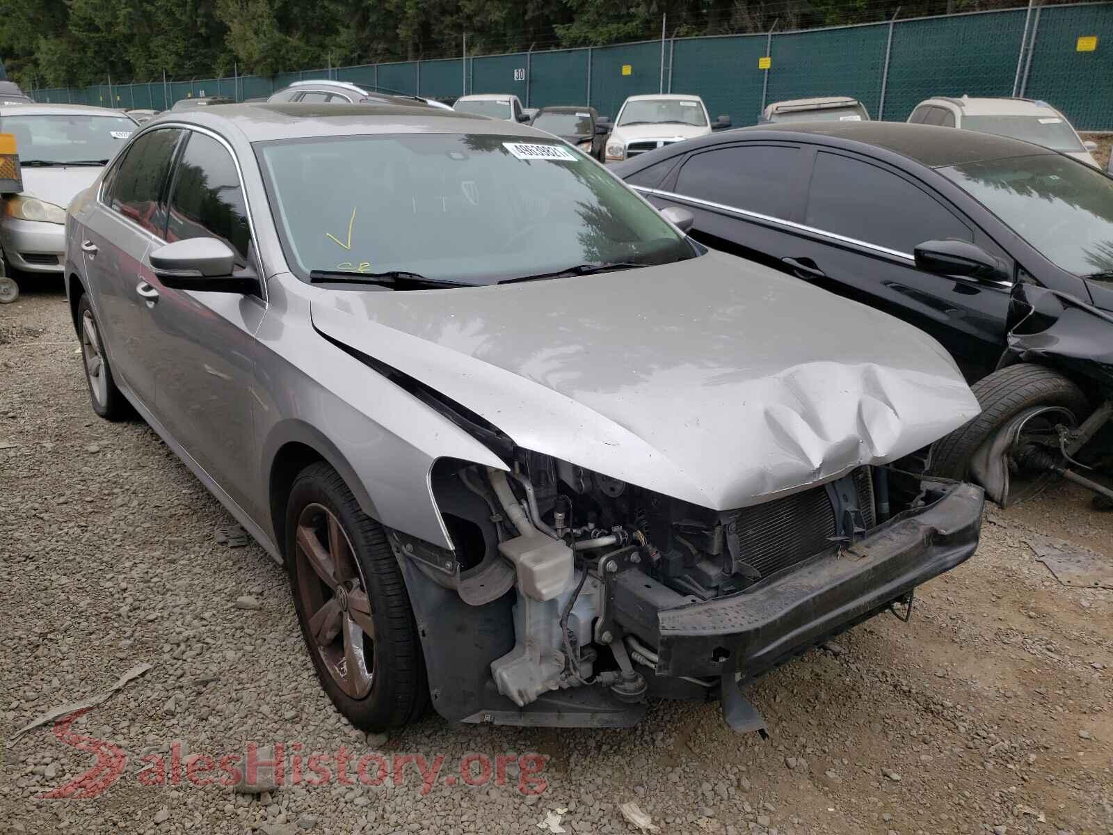 2013 VOLKSWAGEN PASSAT — VIN 1VWBP7A30DC025634