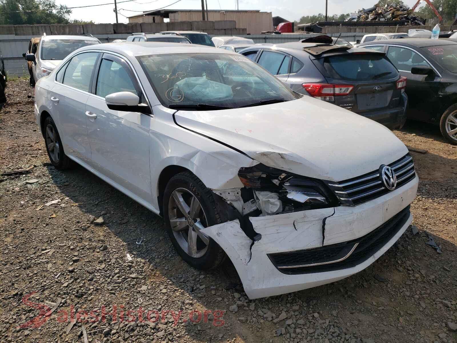 2012 VOLKSWAGEN PASSAT — VIN 1VWBP7A31CC077157