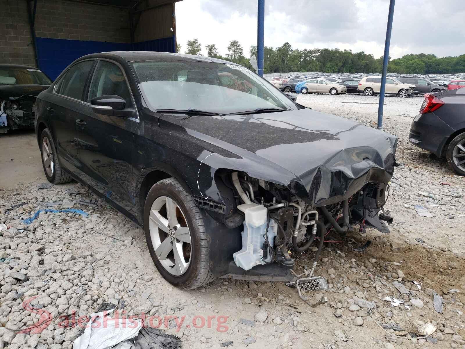 2013 VOLKSWAGEN PASSAT — VIN 1VWBP7A32DC050535