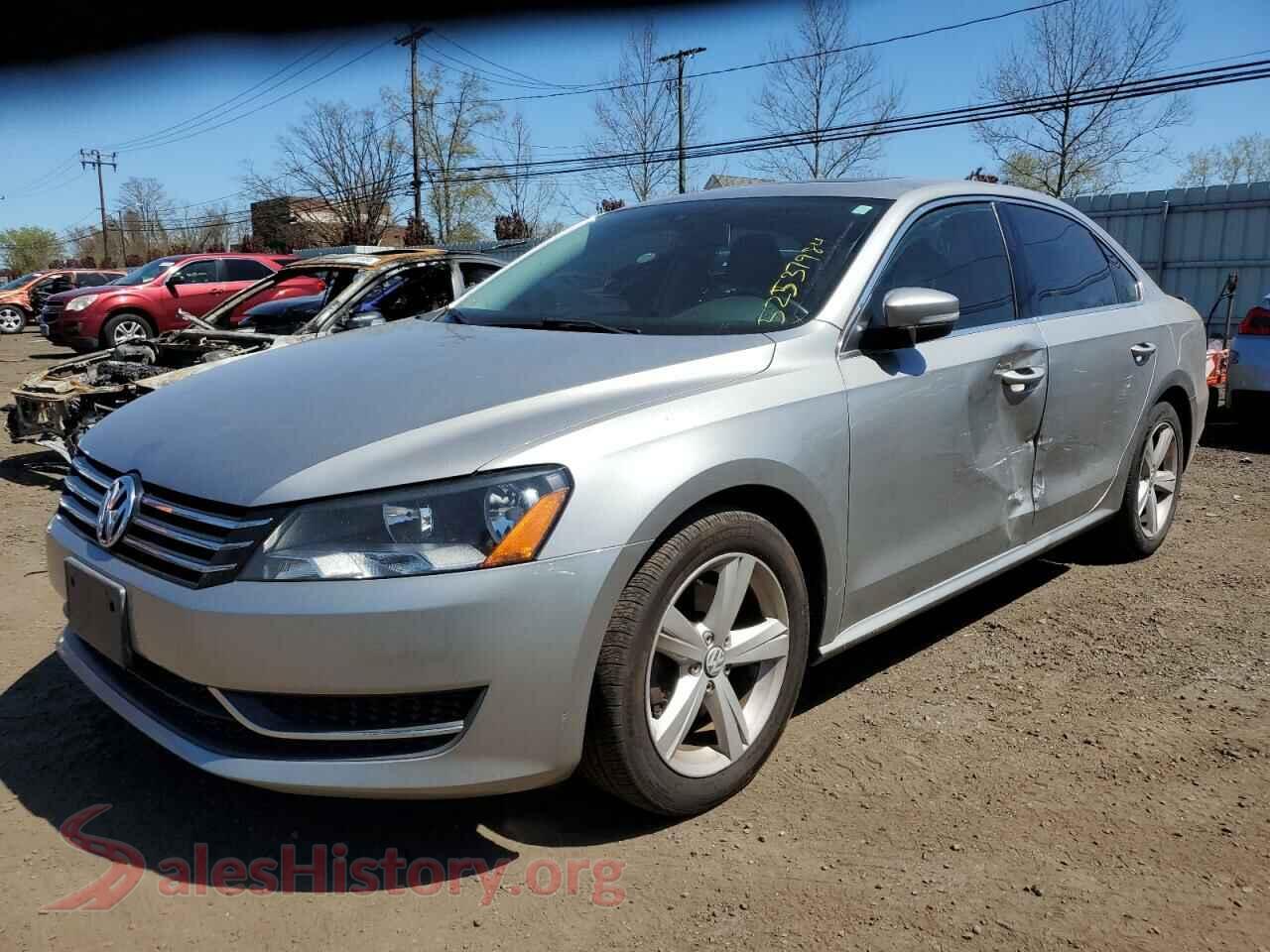 2013 VOLKSWAGEN PASSAT — VIN 1VWBP7A35DC103275