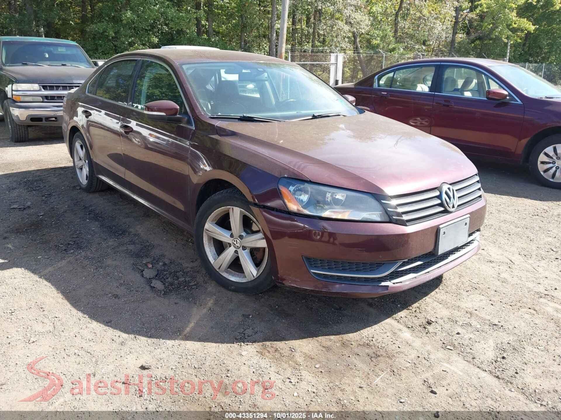 2013 VOLKSWAGEN PASSAT — VIN 1VWBP7A38DC087430