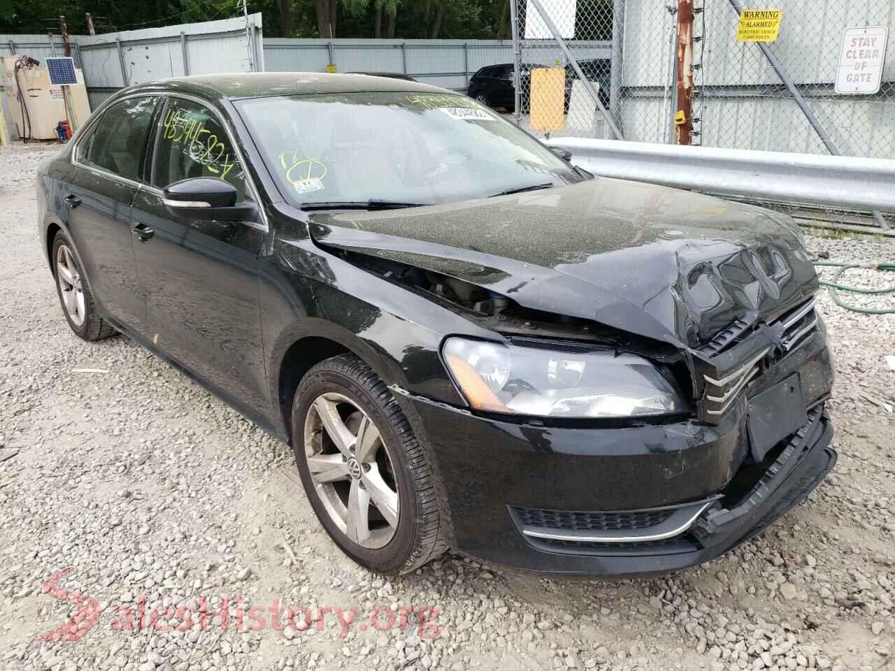 2015 VOLKSWAGEN PASSAT — VIN 1VWBT7A31FC026435