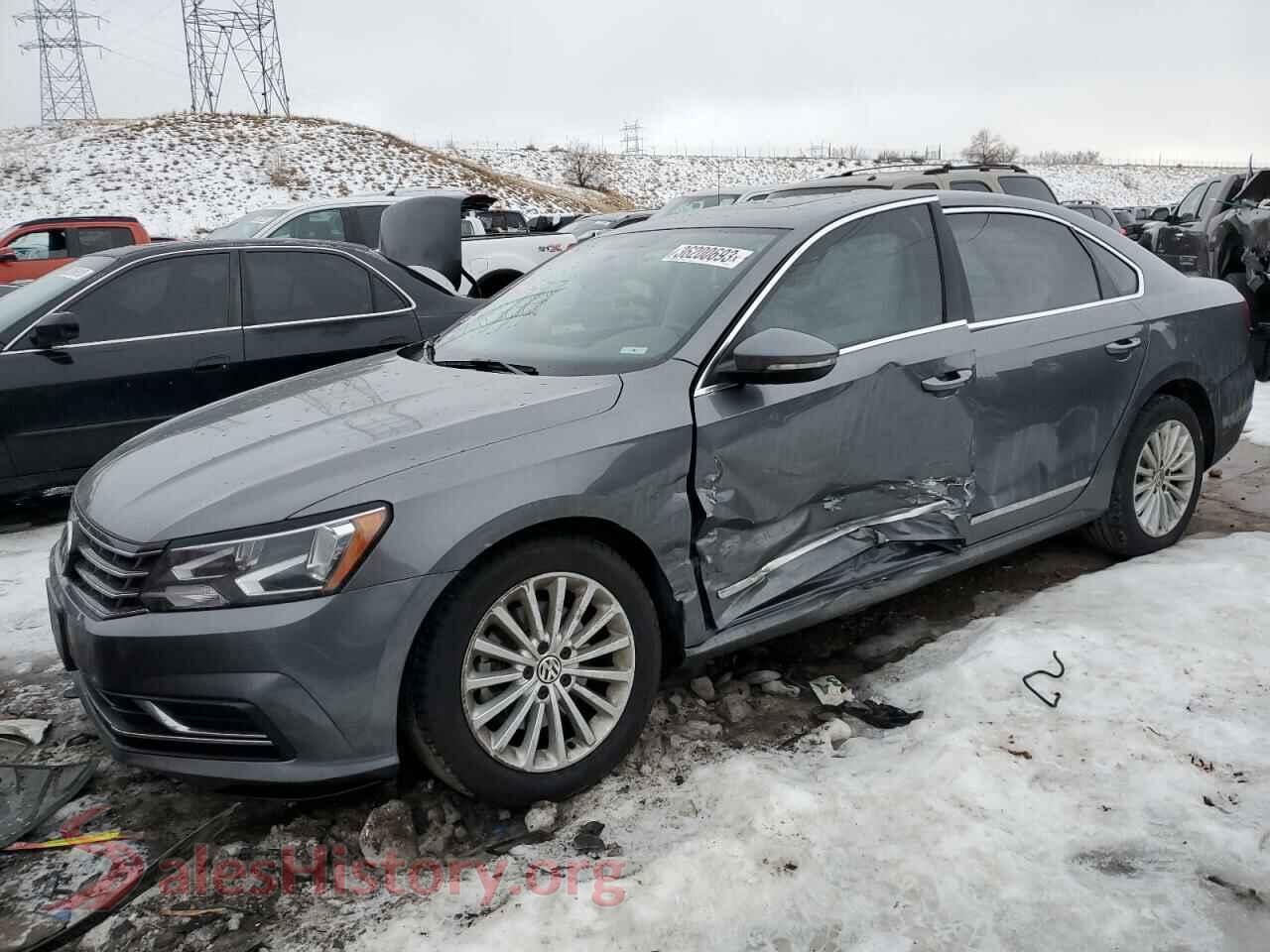 2017 VOLKSWAGEN PASSAT — VIN 1VWBT7A37HC073973