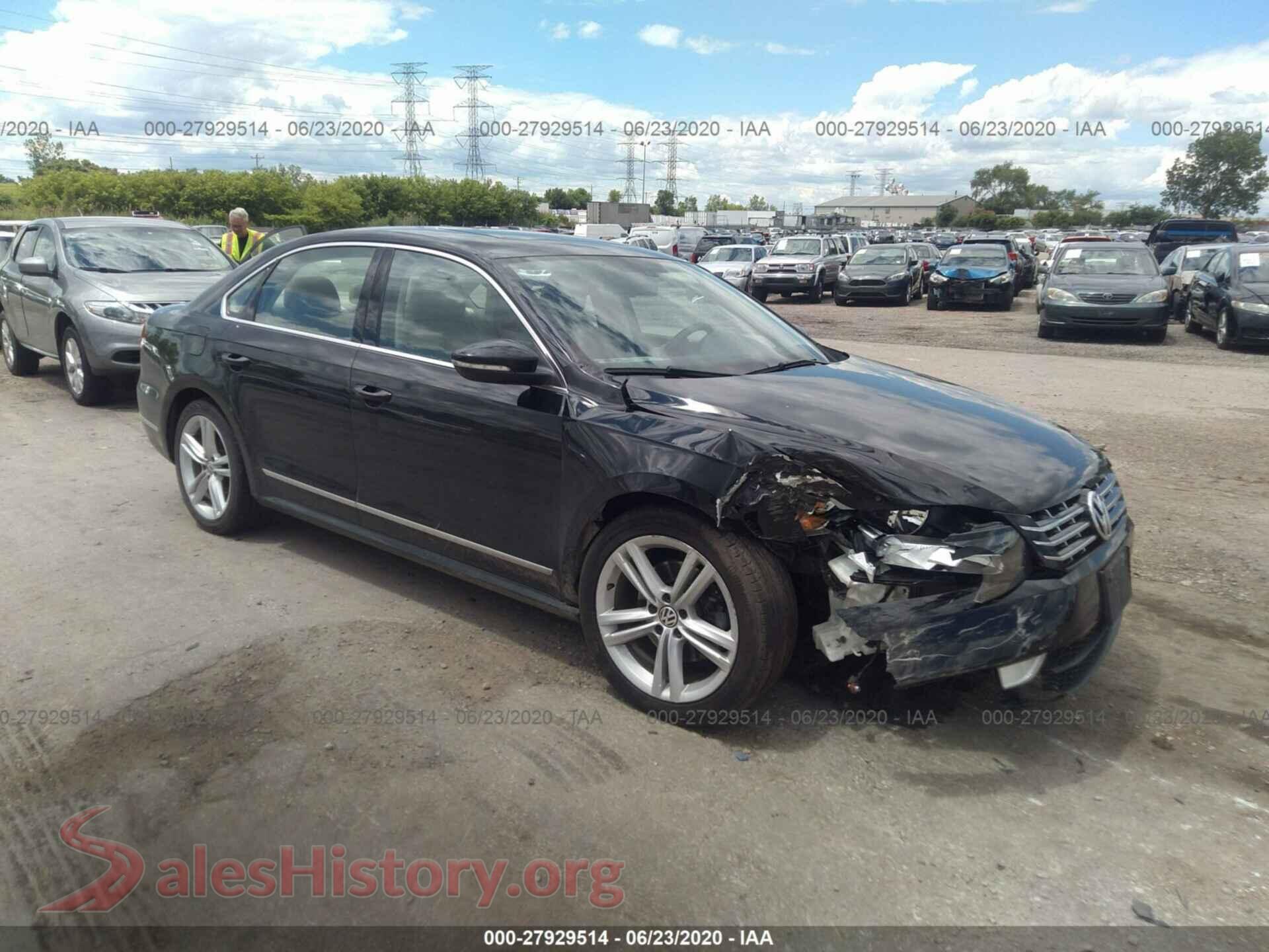 2012 VOLKSWAGEN PASSAT — VIN 1VWCN7A34CC099292