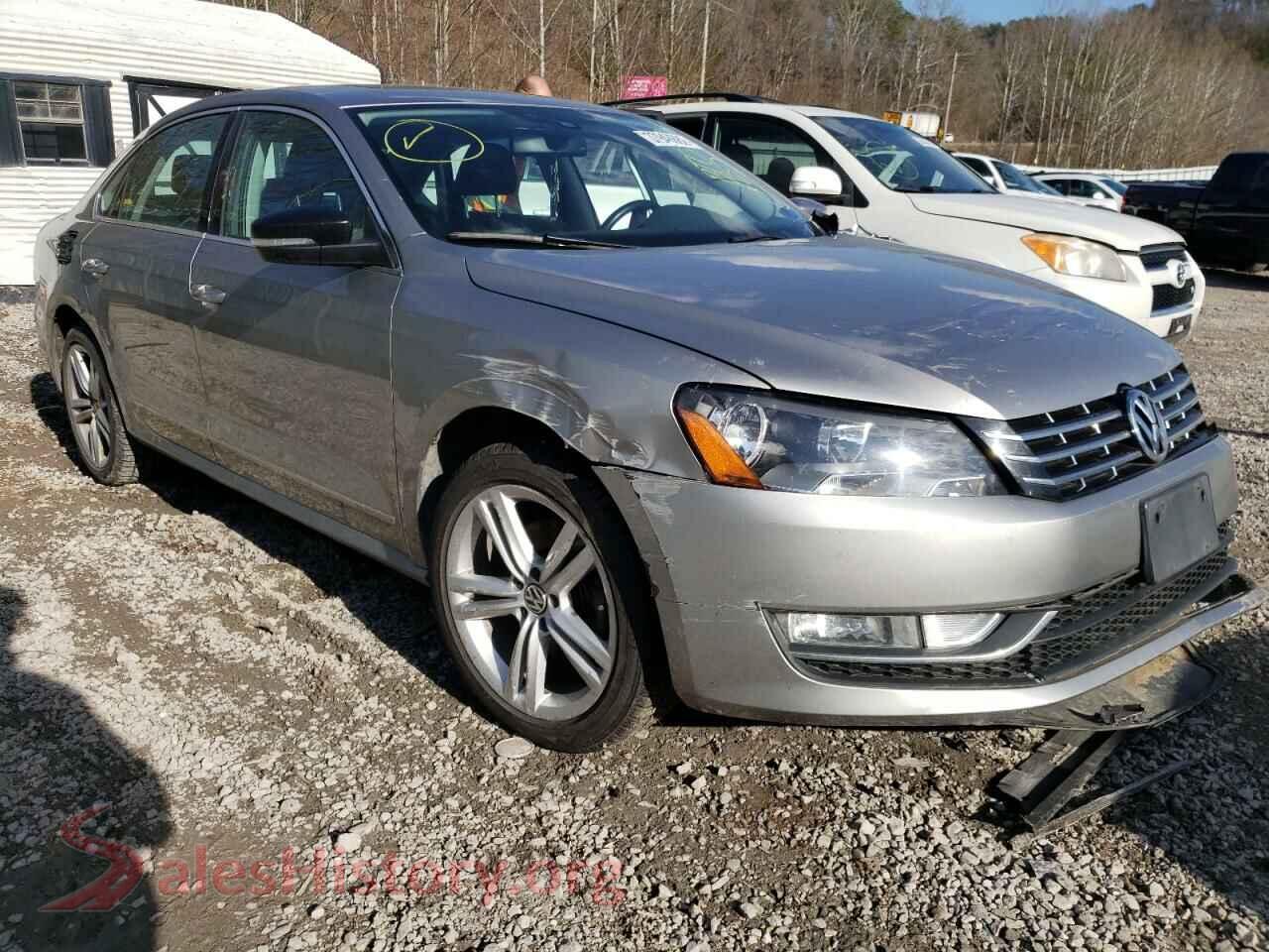 2013 VOLKSWAGEN PASSAT — VIN 1VWCN7A35DC037983