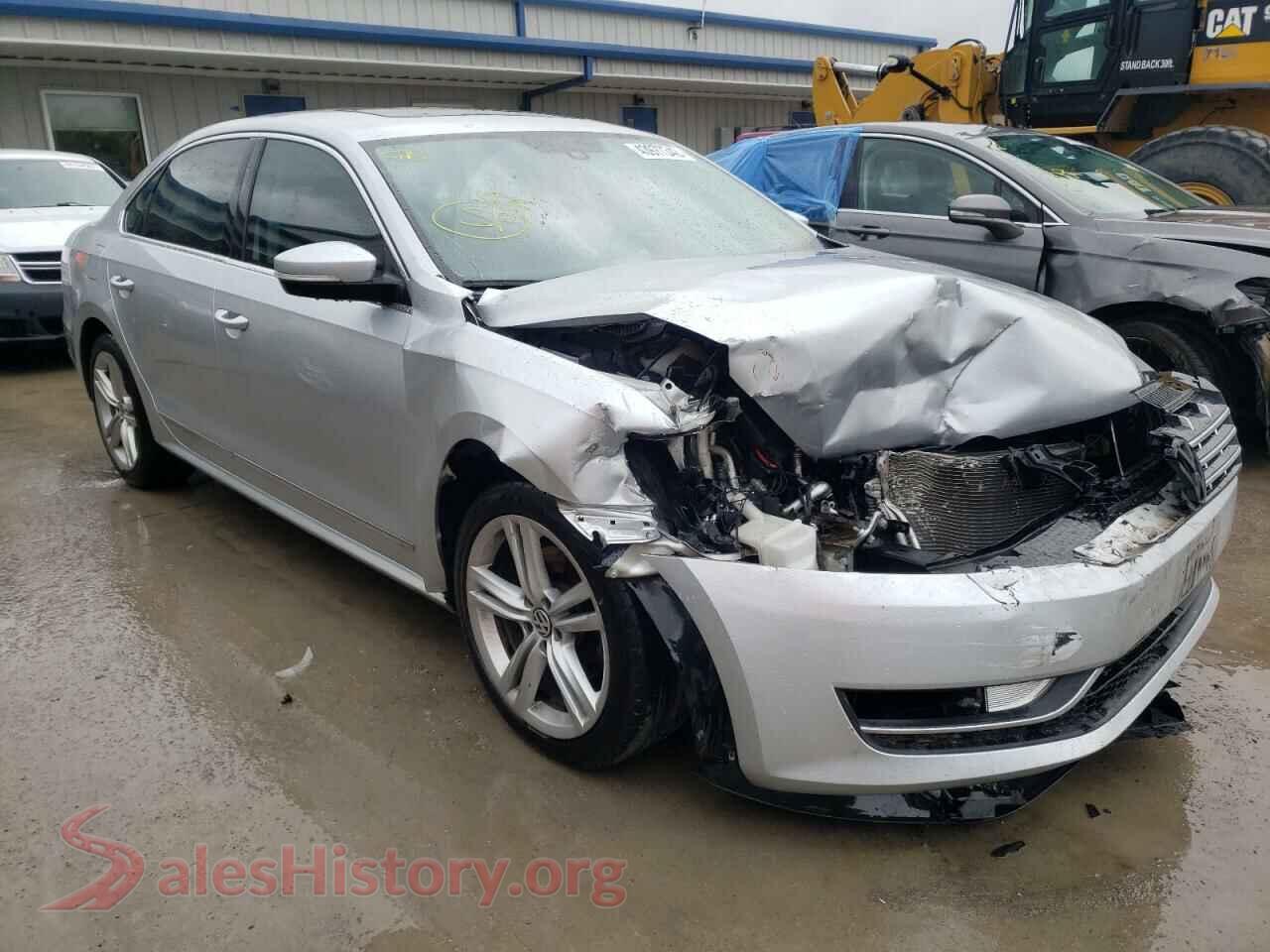 2015 VOLKSWAGEN PASSAT — VIN 1VWCV7A37FC082099