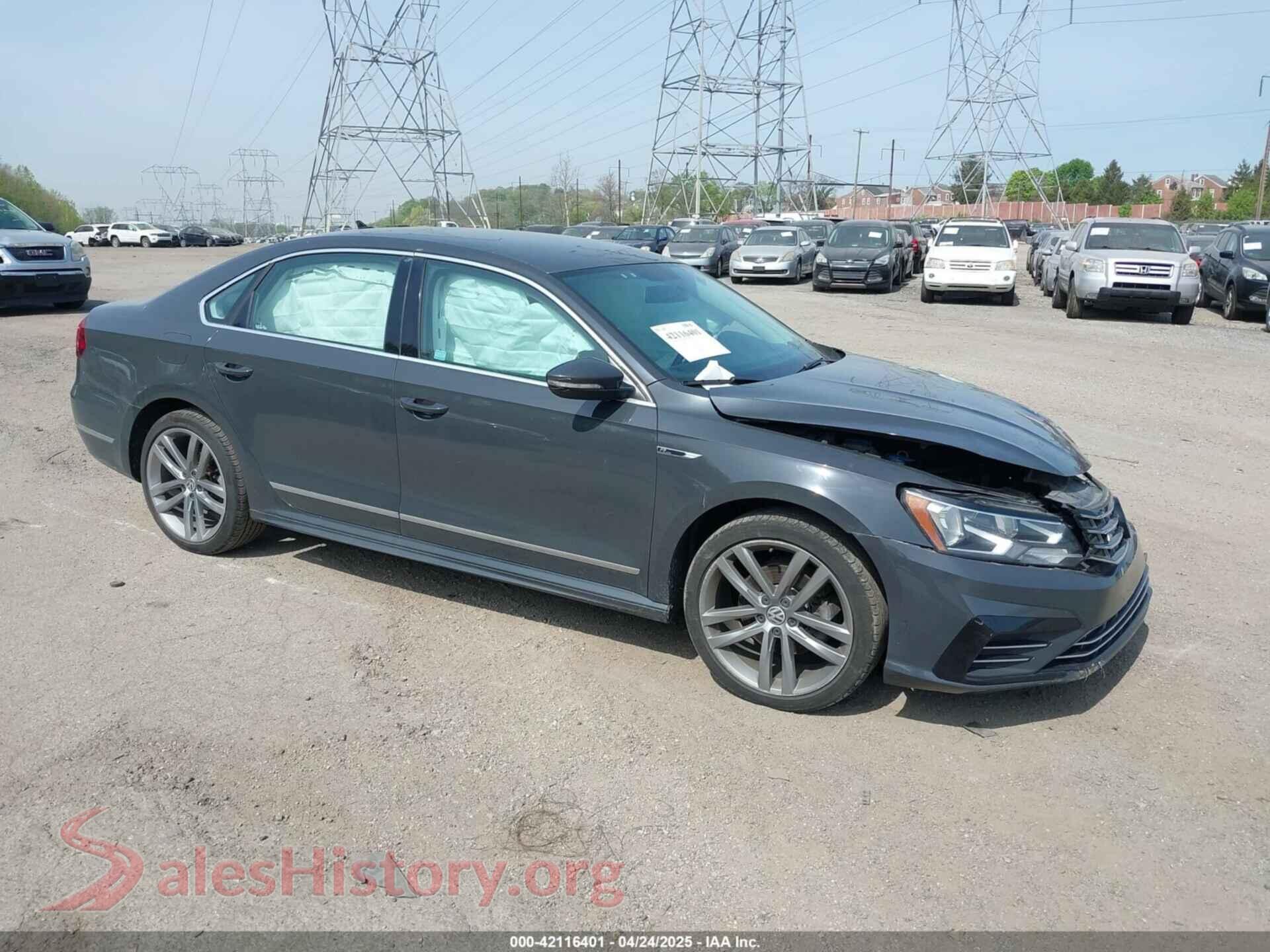 2017 VOLKSWAGEN PASSAT — VIN 1VWDT7A31HC043618