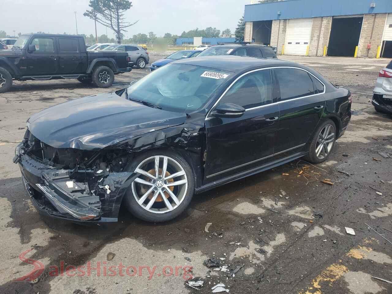 2017 VOLKSWAGEN PASSAT — VIN 1VWDT7A37HC029173