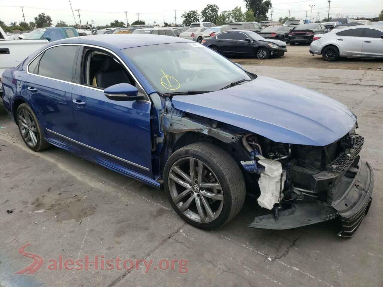 2017 VOLKSWAGEN PASSAT — VIN 1VWDT7A38HC060321