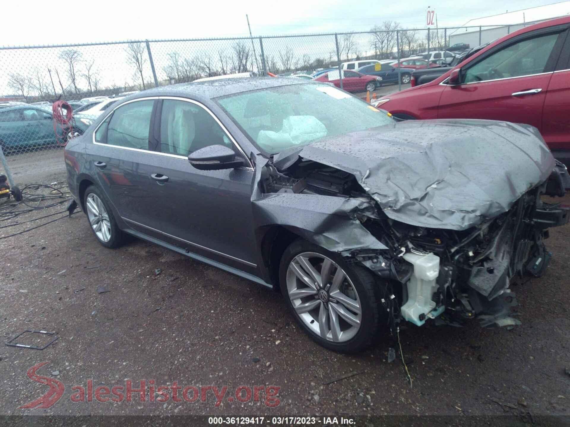 2017 VOLKSWAGEN PASSAT — VIN 1VWGT7A33HC002534