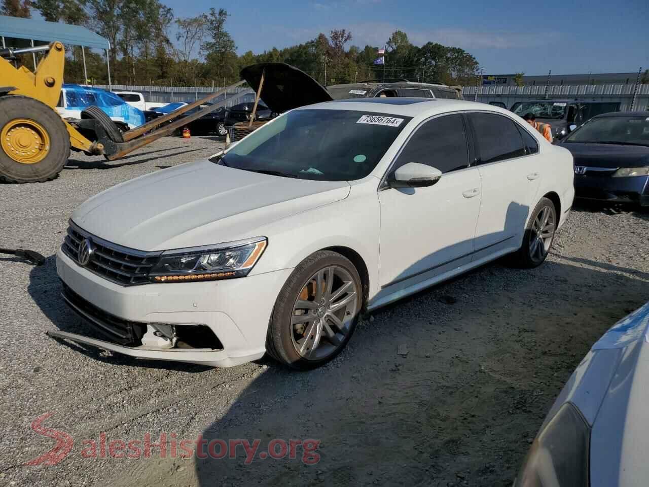 2017 VOLKSWAGEN PASSAT — VIN 1VWGT7A34HC081518