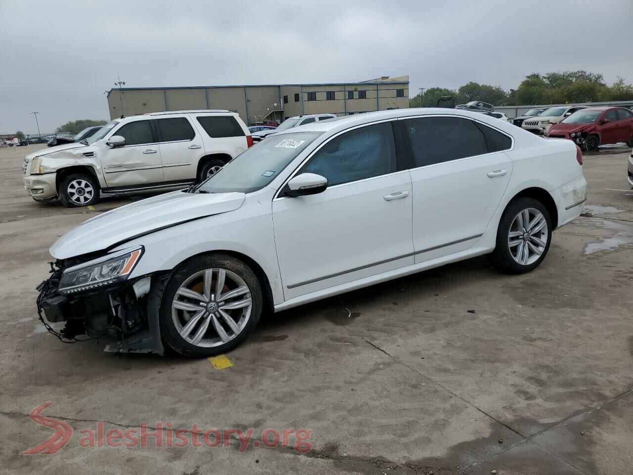 2017 VOLKSWAGEN PASSAT — VIN 1VWGT7A37HC055446