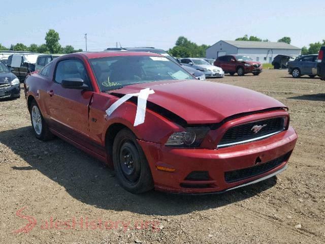 2013 FORD MUSTANG — VIN 1ZVBP8AM6D5268884