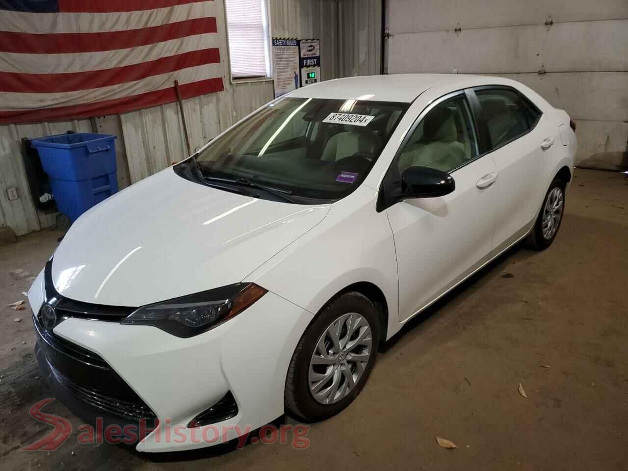 2018 TOYOTA COROLLA — VIN 2T1BURHE5JC045962