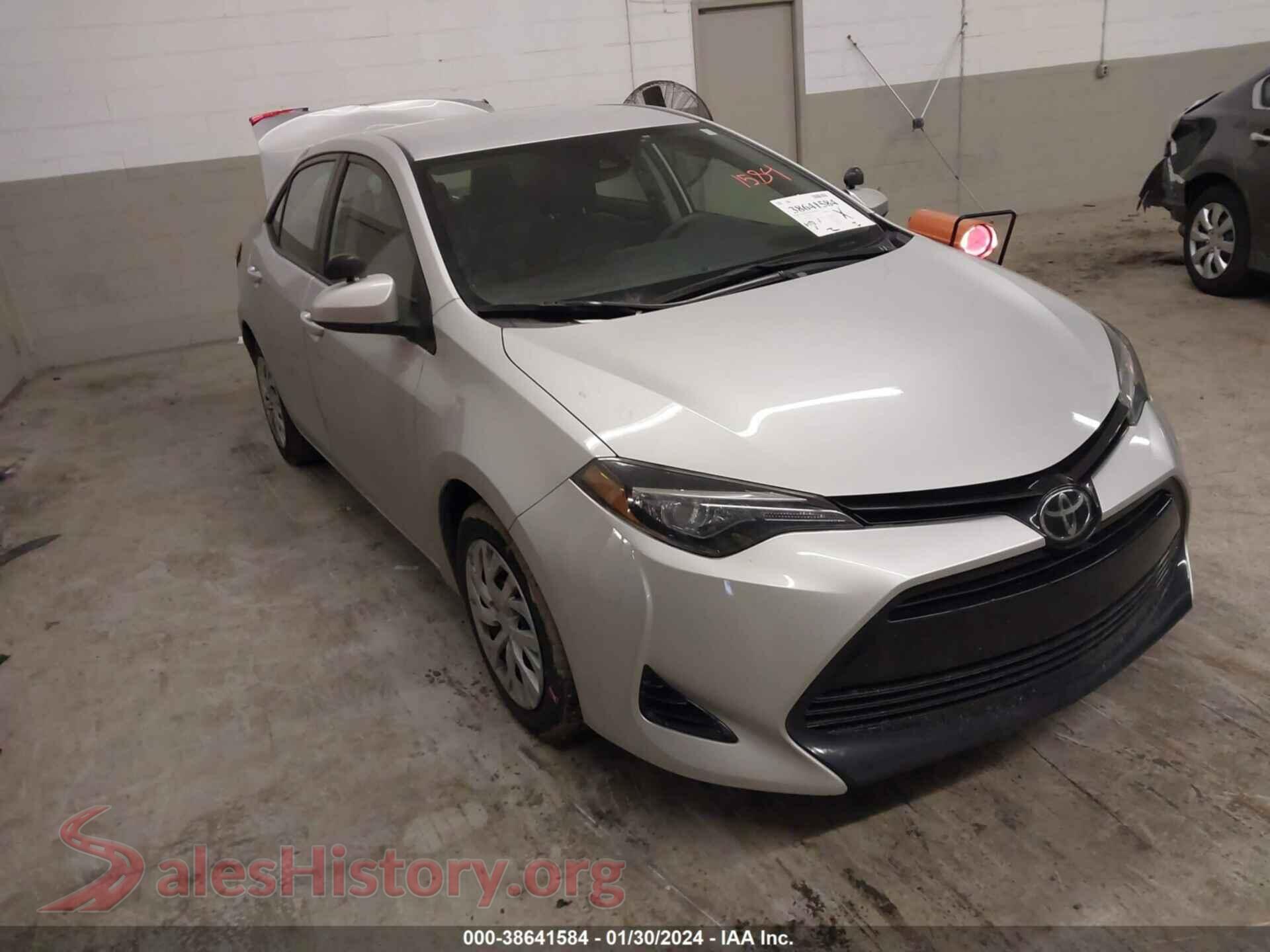 2018 TOYOTA COROLLA — VIN 2T1BURHE6JC075990