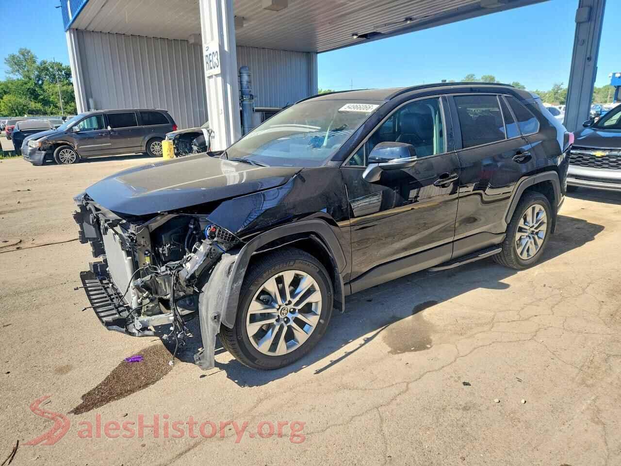 2024 TOYOTA RAV4 — VIN 2T3A1RFV3RW489589