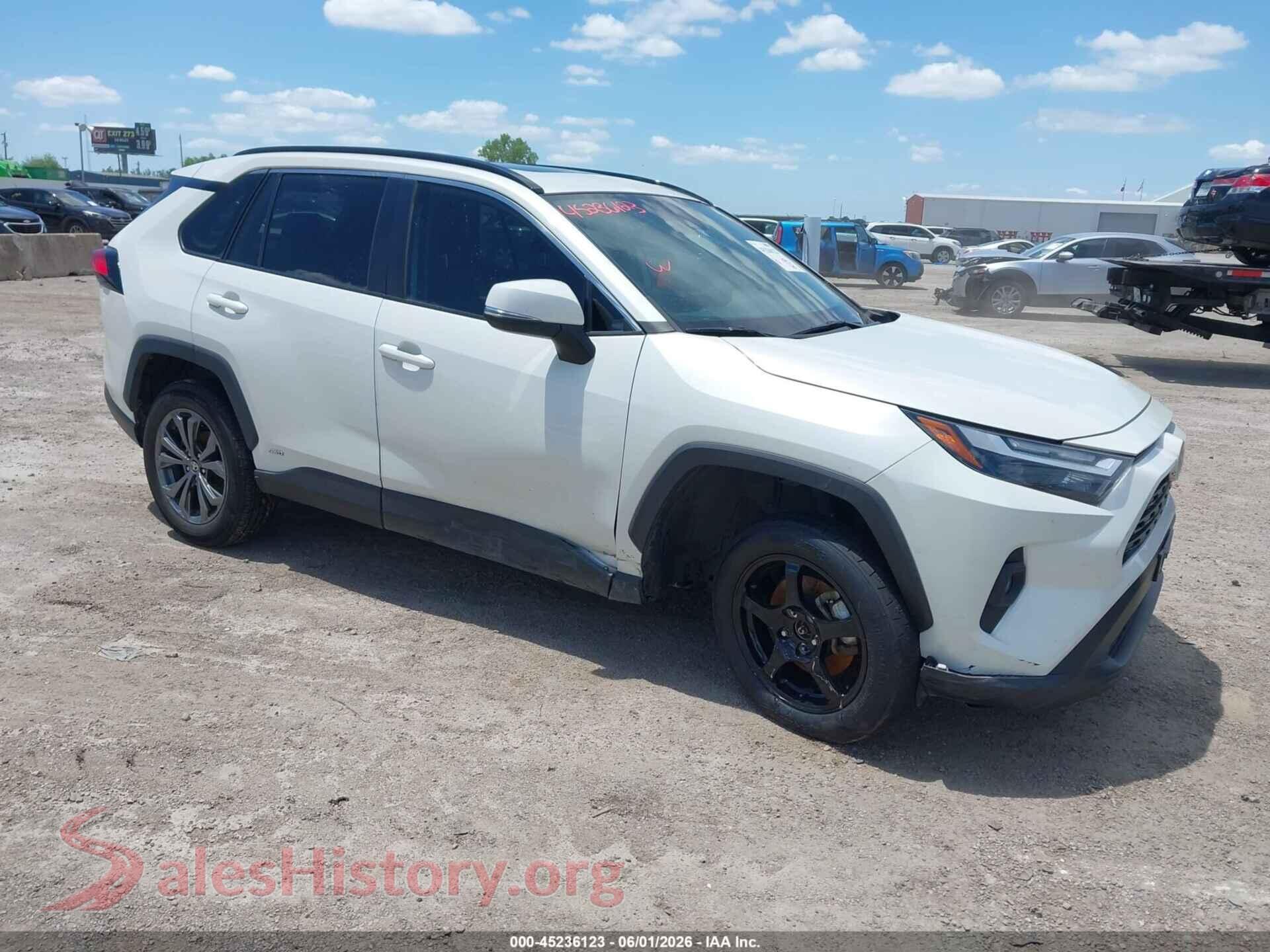2022 TOYOTA RAV4 HYBRID — VIN 2T3B6RFVXNW037669
