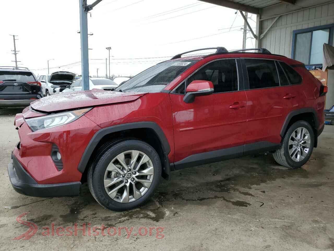 2021 TOYOTA RAV4 — VIN 2T3C1RFV2MW156995