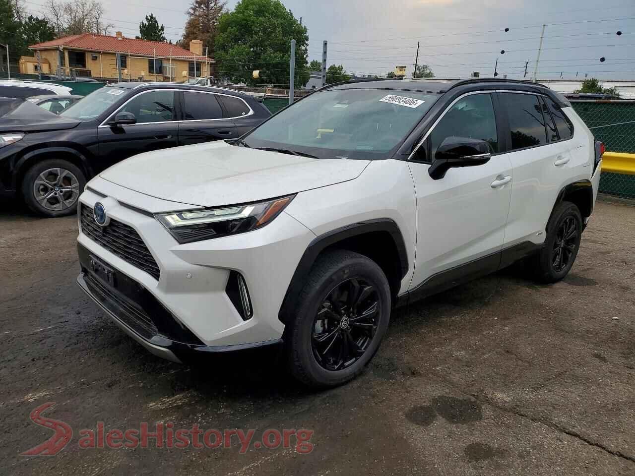 2024 TOYOTA RAV4 — VIN 2T3E6RFV0RW059246
