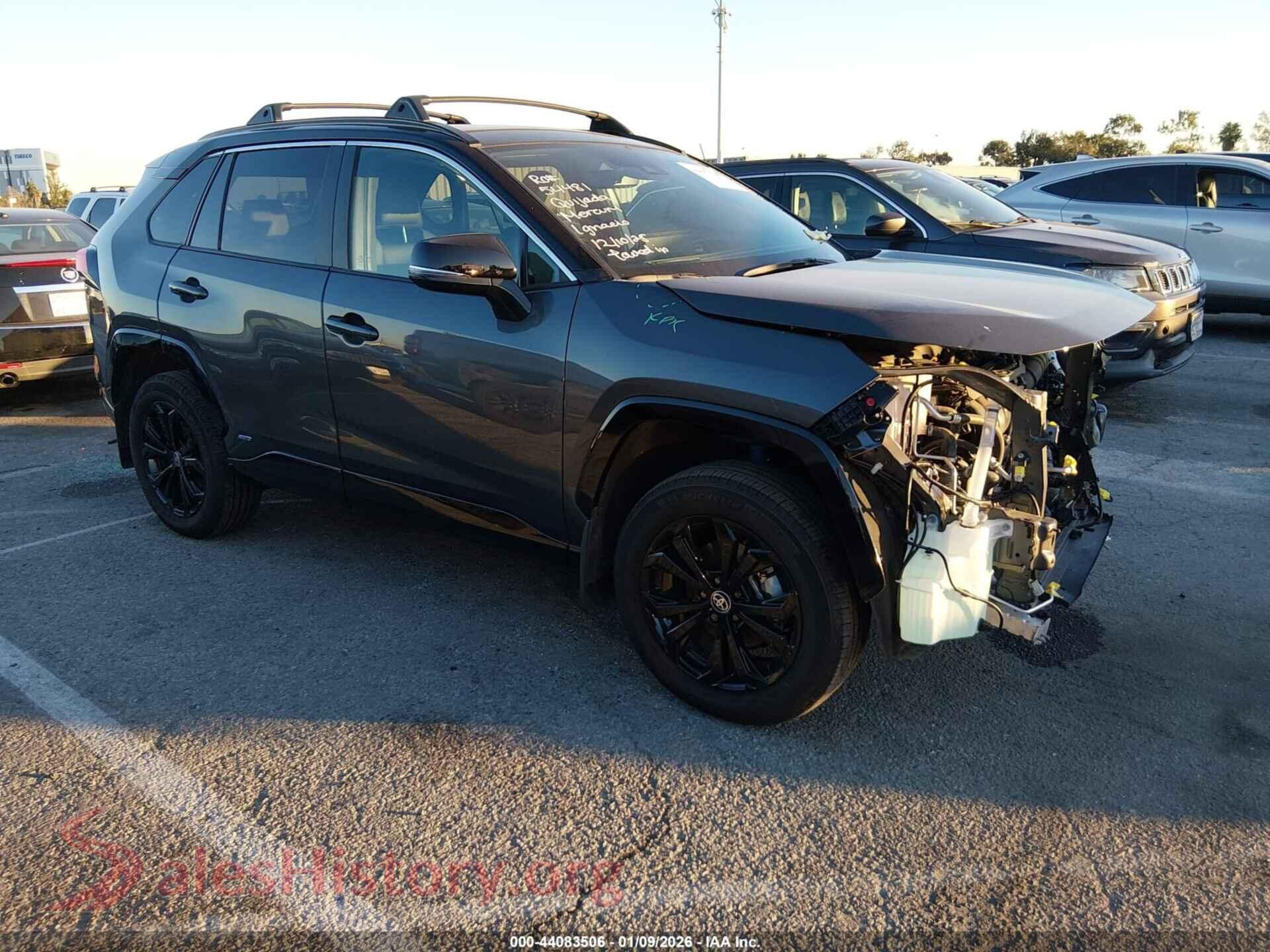 2024 TOYOTA RAV4 HYBRID — VIN 2T3E6RFV0RW079898