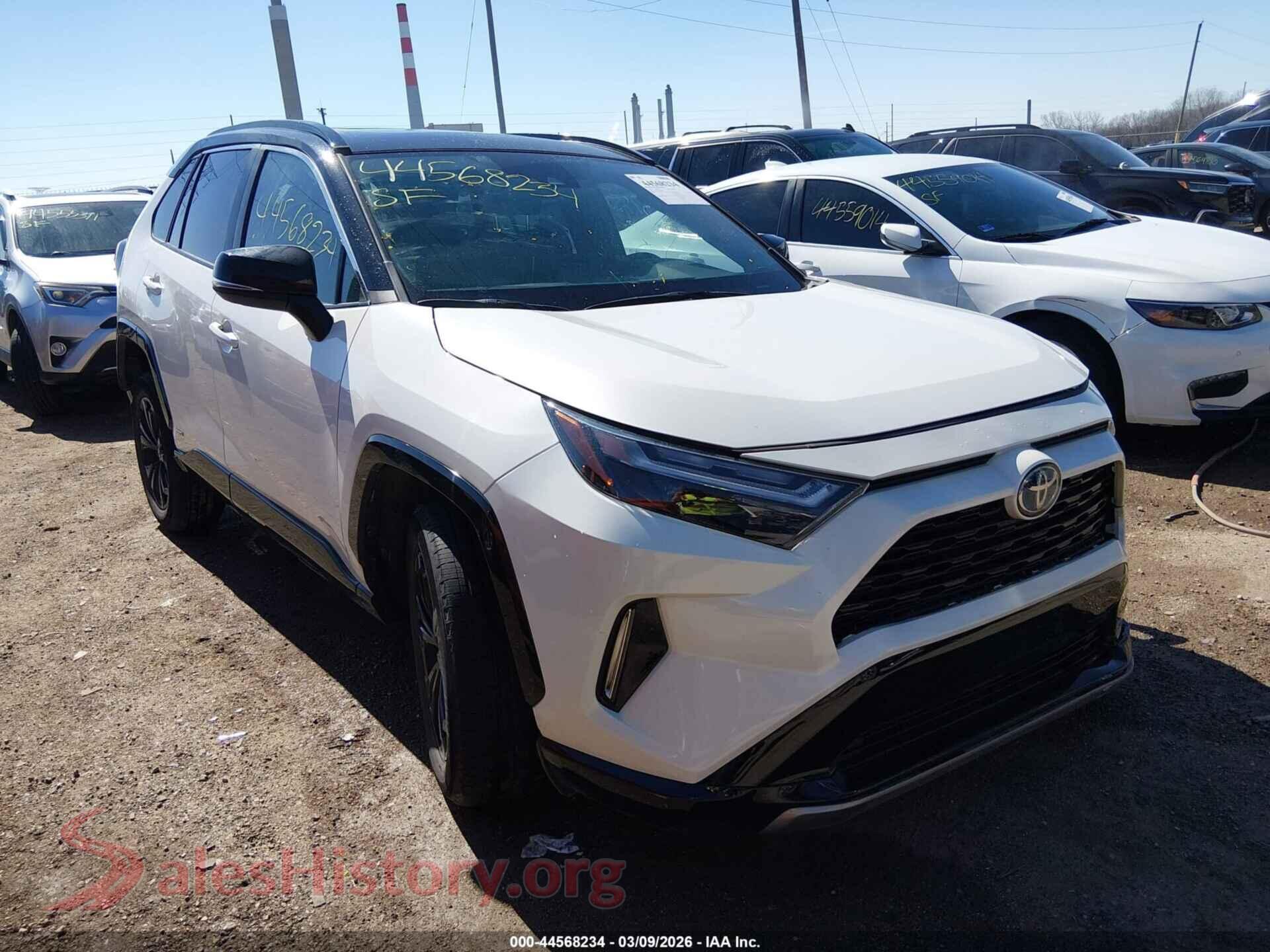 2022 TOYOTA RAV4 HYBRID — VIN 2T3E6RFV1NW037850