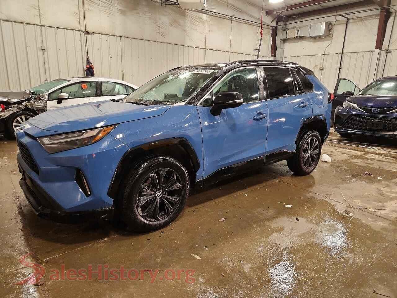 2022 TOYOTA RAV4 — VIN 2T3E6RFV9NW029799