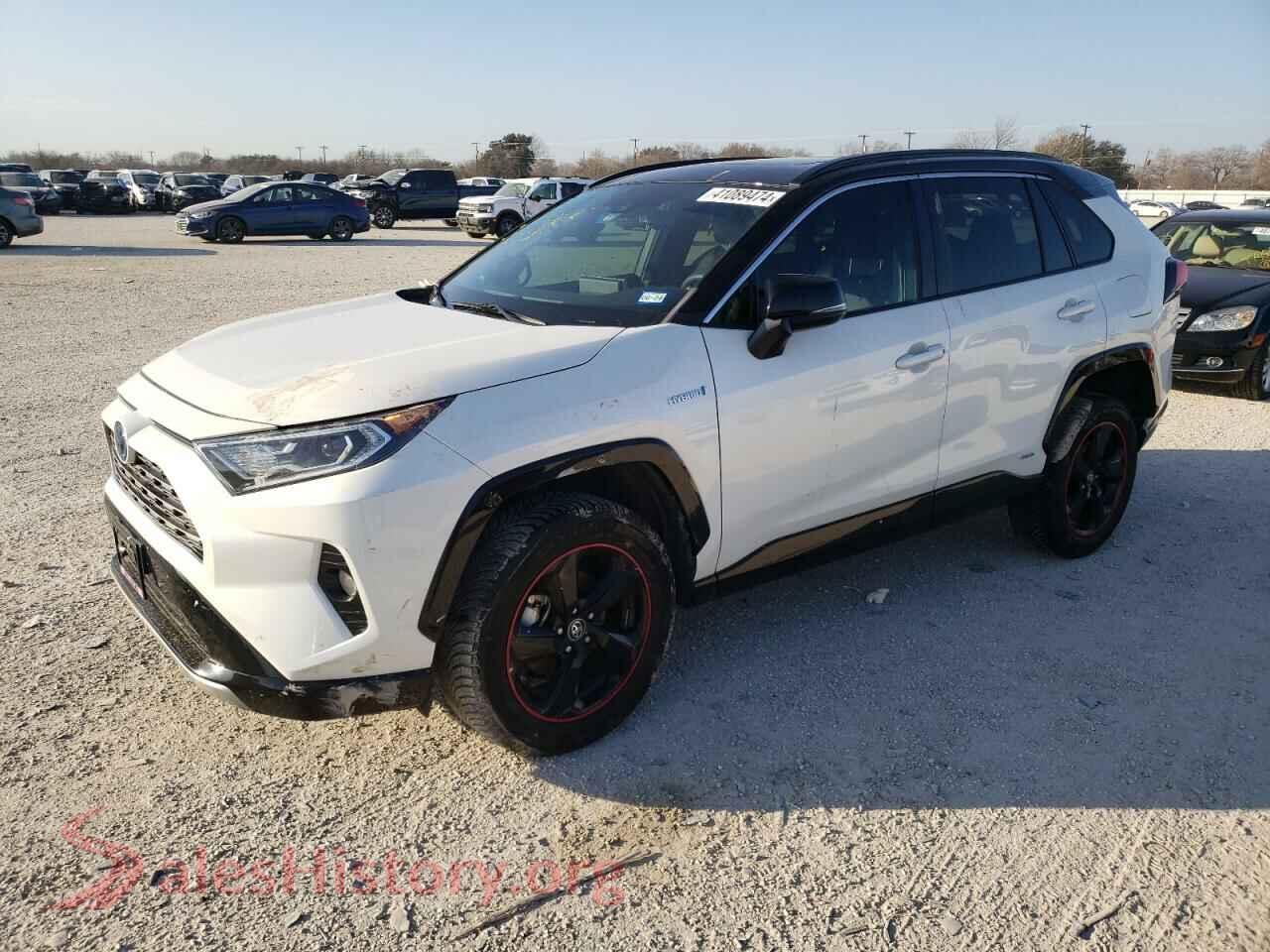 2020 TOYOTA RAV4 — VIN 2T3EWRFV5LW093996