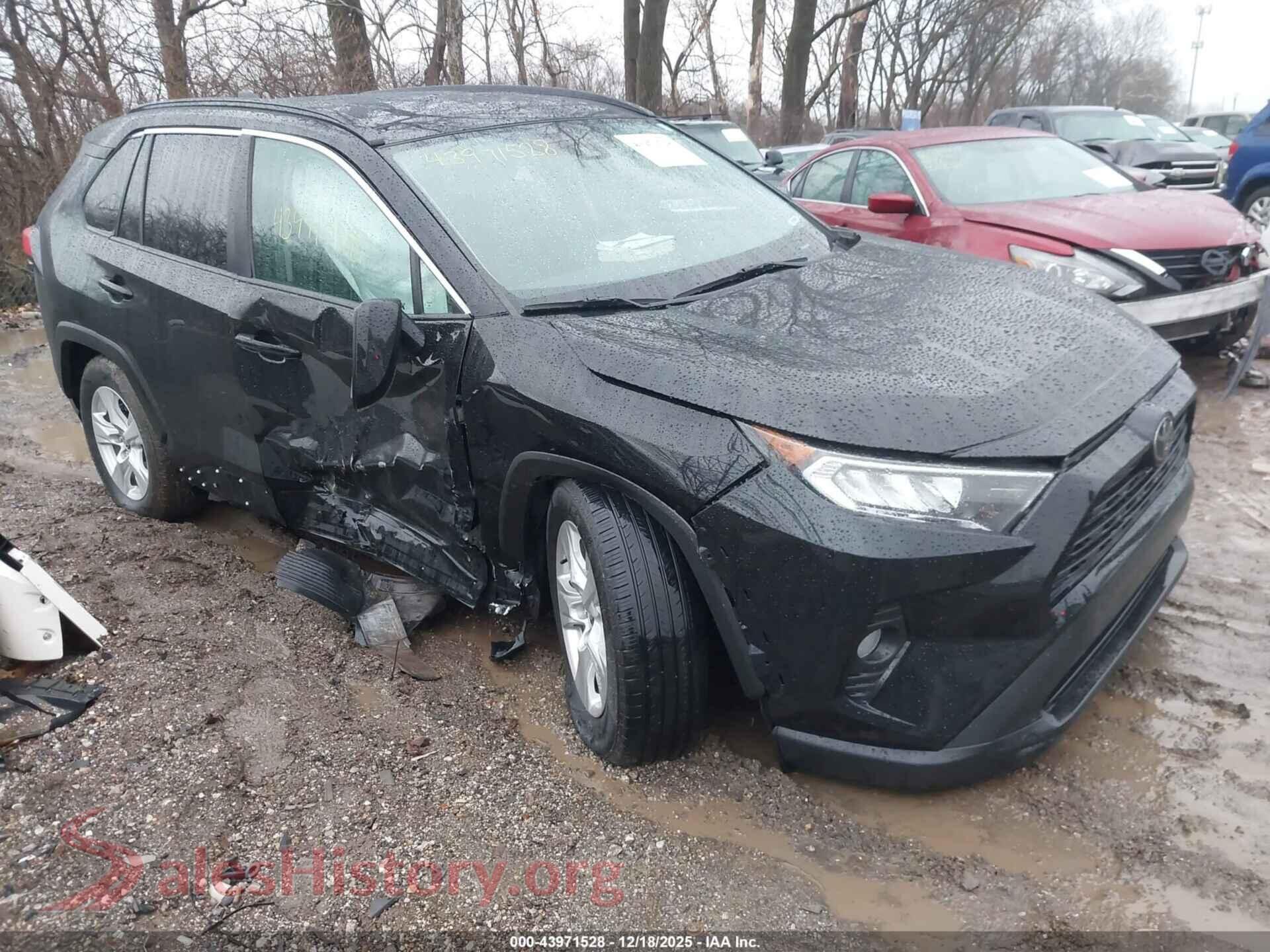2021 TOYOTA RAV4 — VIN 2T3P1RFV0MW180004