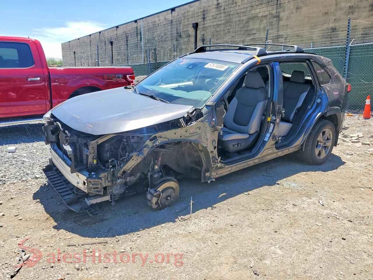 2022 TOYOTA RAV4 — VIN 2T3P1RFV1NC269471