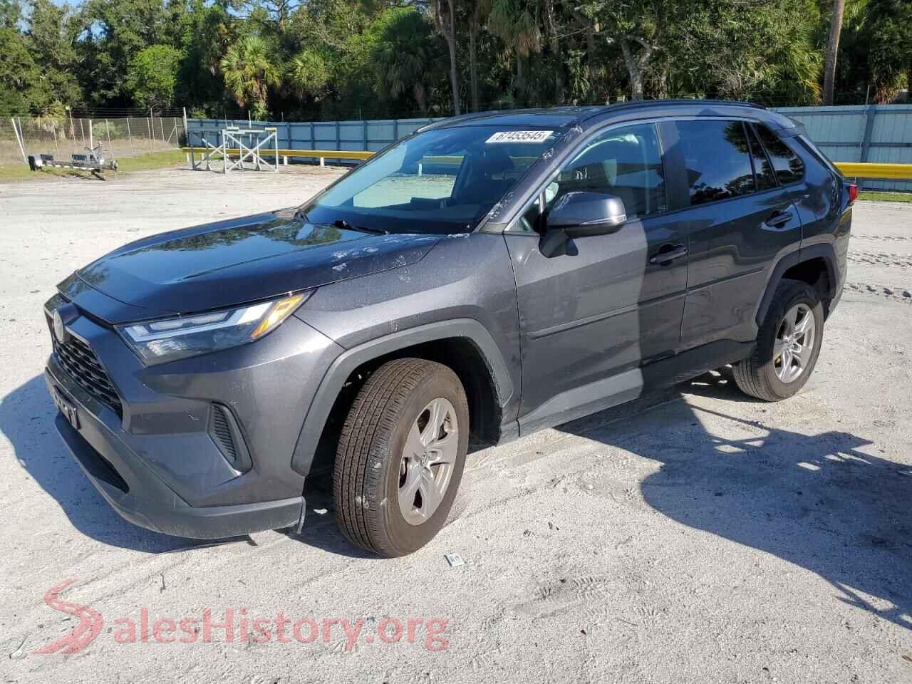 2022 TOYOTA RAV4 — VIN 2T3P1RFVXNC282221