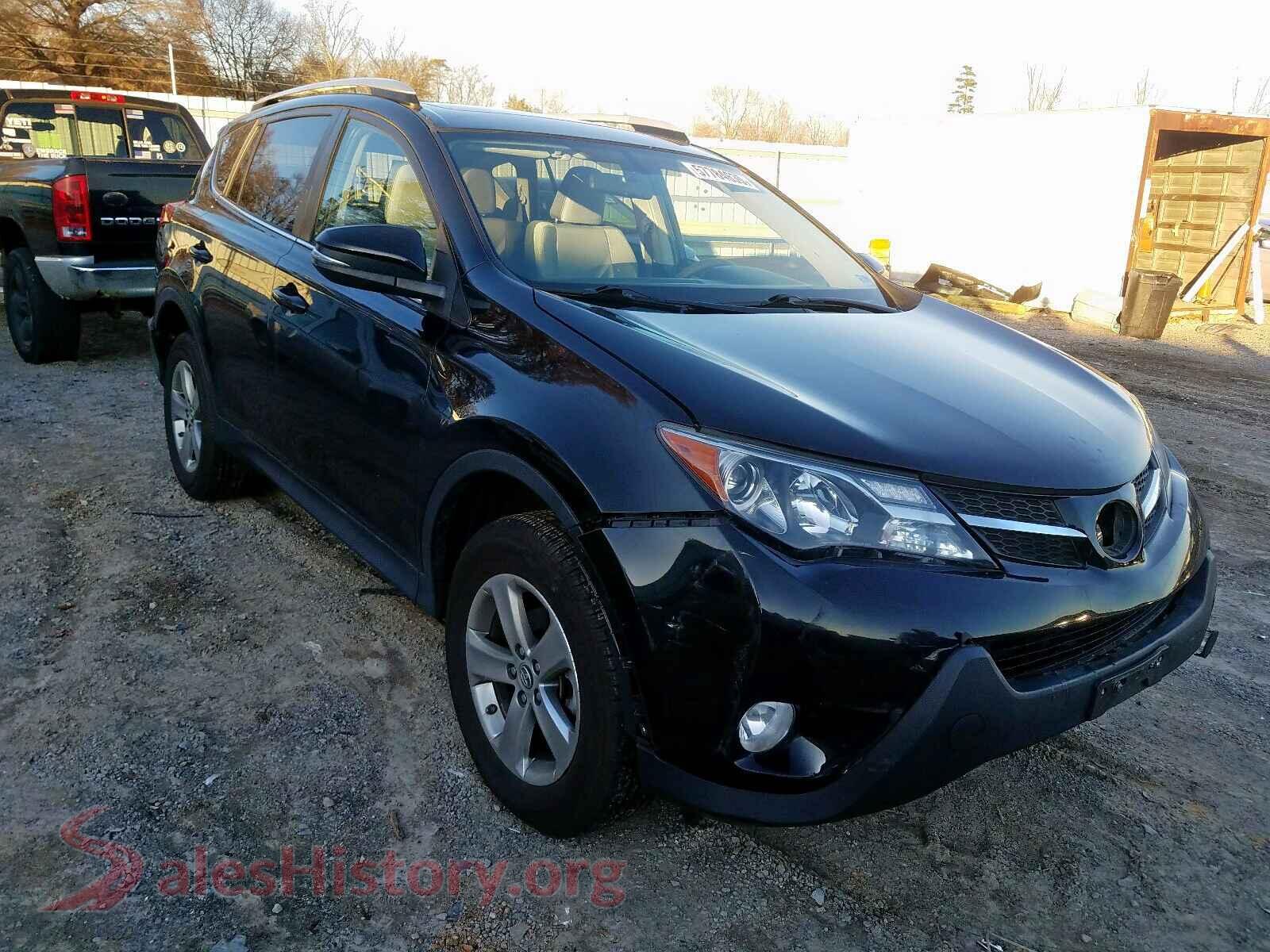 2015 TOYOTA RAV4 XLE — VIN 2T3RFREV0FW282921