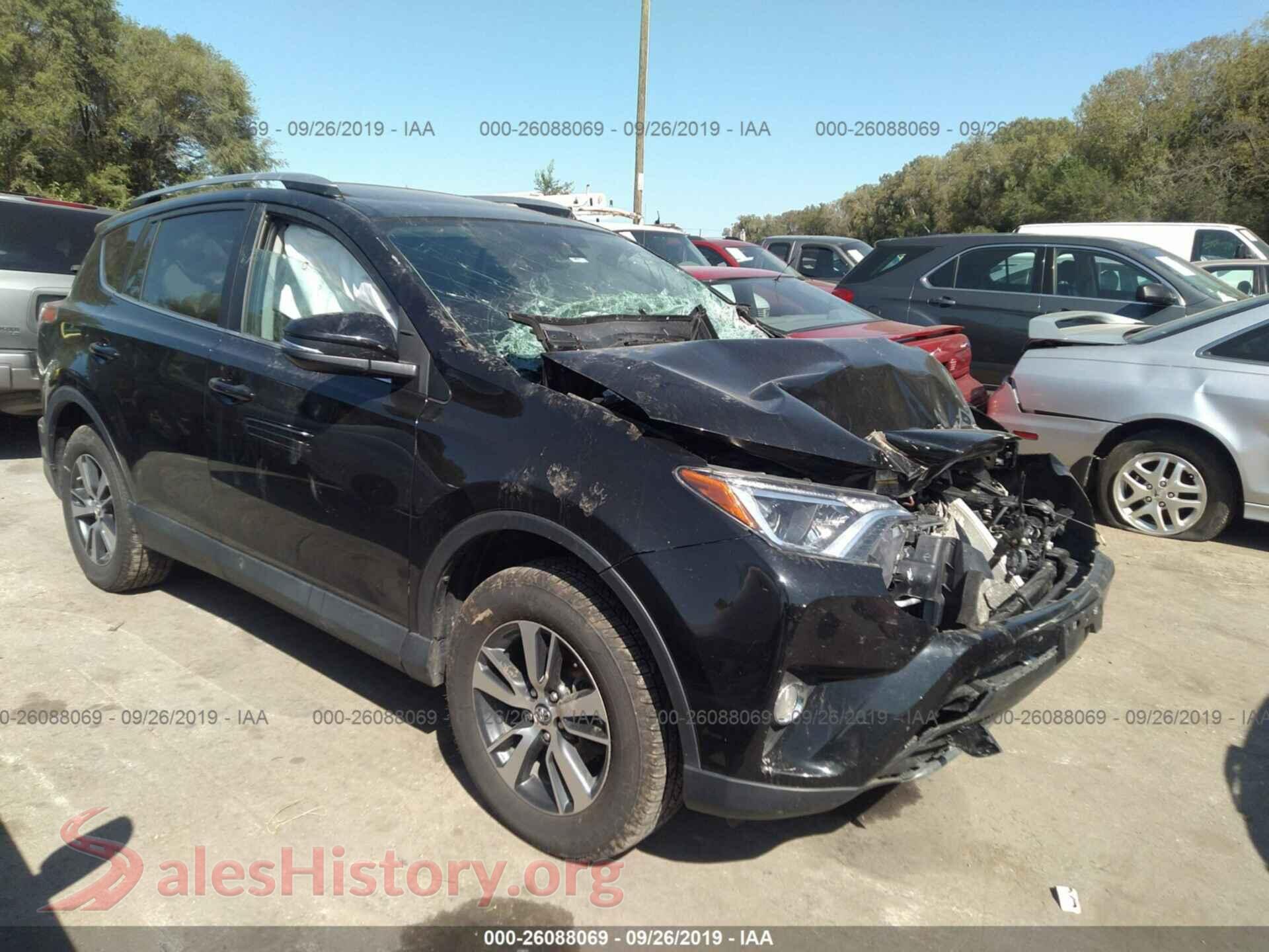 2017 TOYOTA RAV4 — VIN 2T3RFREV7HW548759