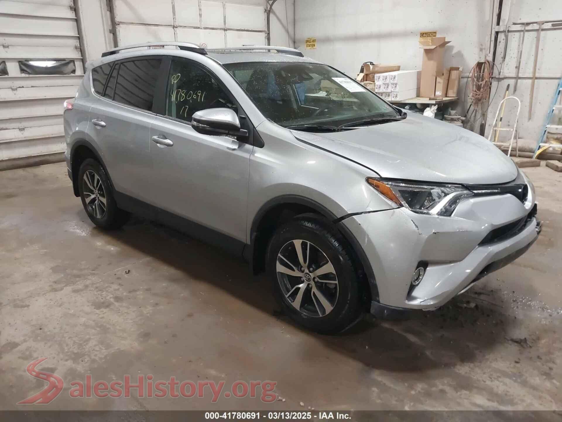 2017 TOYOTA RAV4 — VIN 2T3RFREVXHW672346