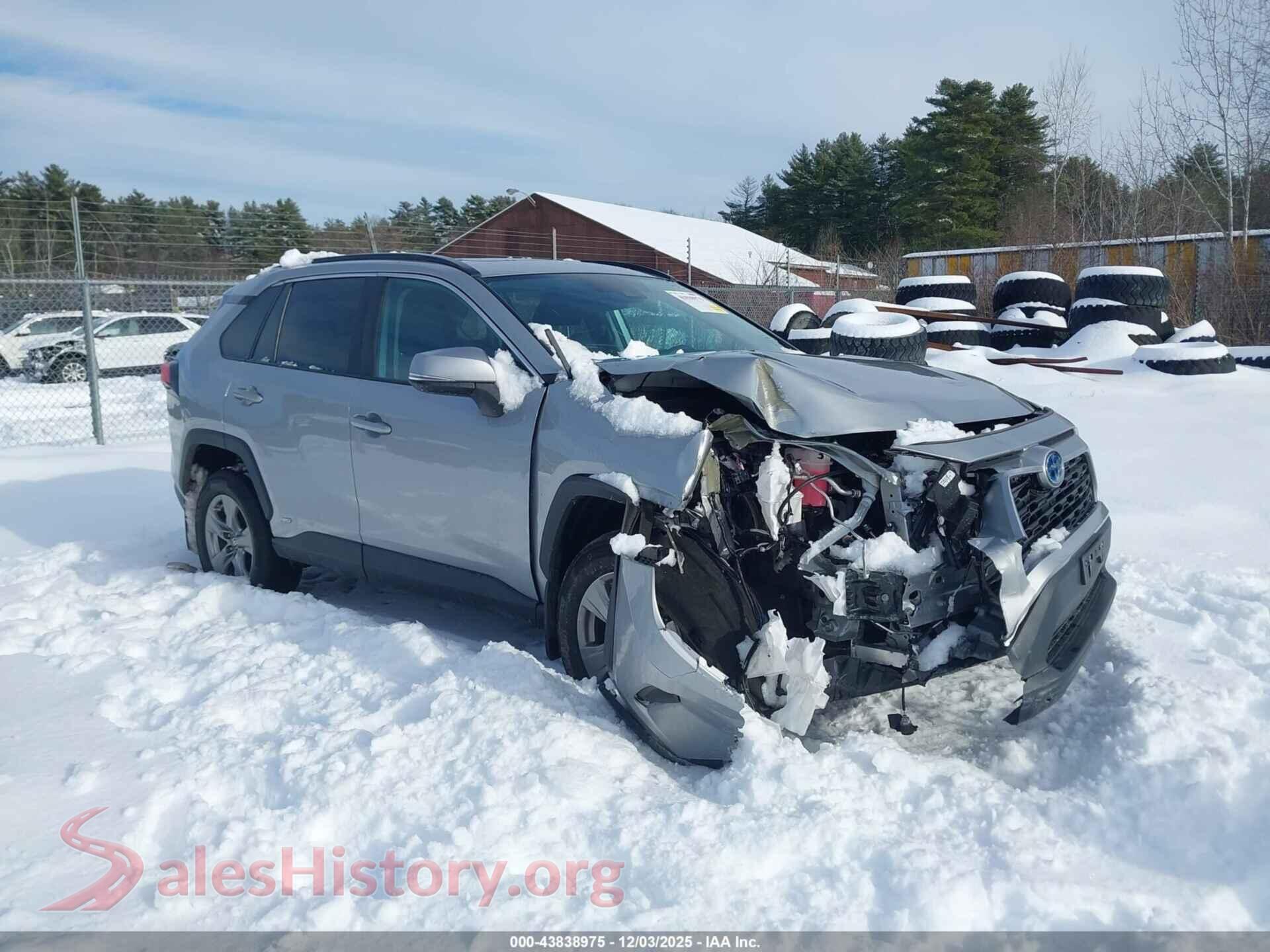 2024 TOYOTA RAV4 HYBRID — VIN 2T3RWRFV0RW210412