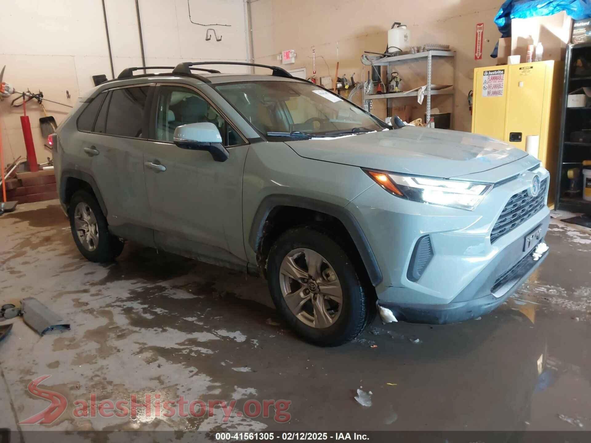 2022 TOYOTA RAV4 HYBRID — VIN 2T3RWRFV1NW133432