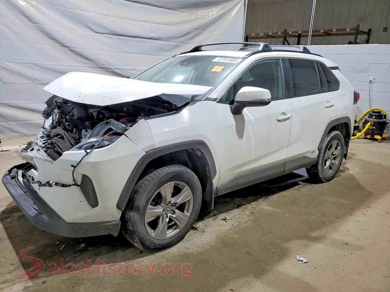2022 TOYOTA RAV4 — VIN 2T3RWRFV4NW131688