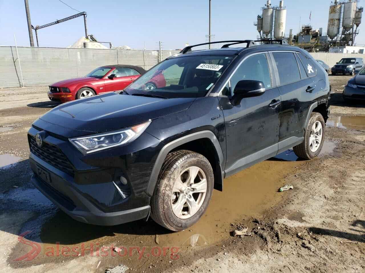 2020 TOYOTA RAV4 — VIN 2T3RWRFV7LW061794
