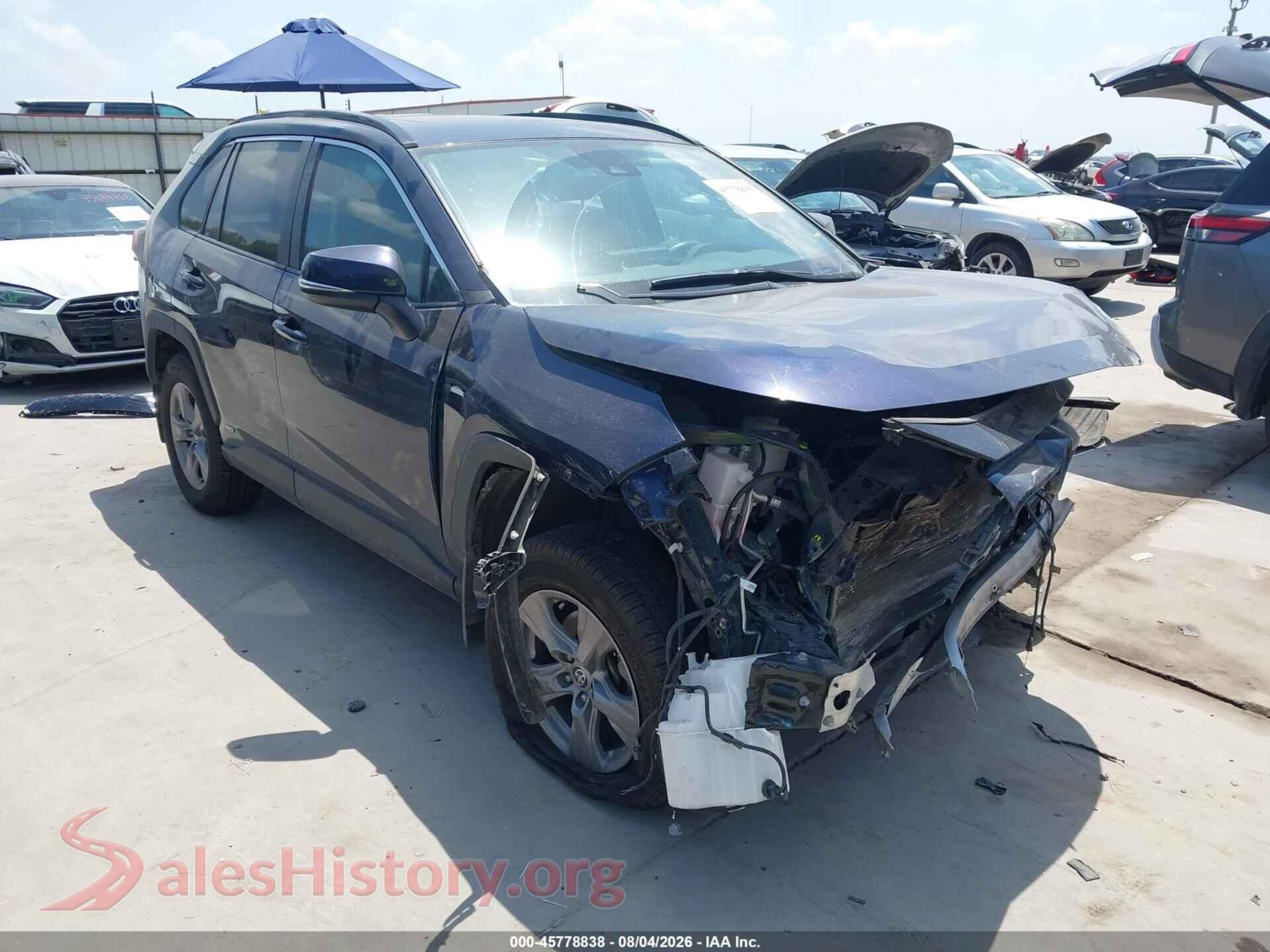 2022 TOYOTA RAV4 HYBRID — VIN 2T3RWRFV8NW140071