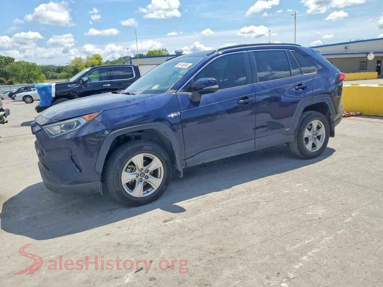 2020 TOYOTA RAV4 — VIN 2T3RWRFVXLW047923