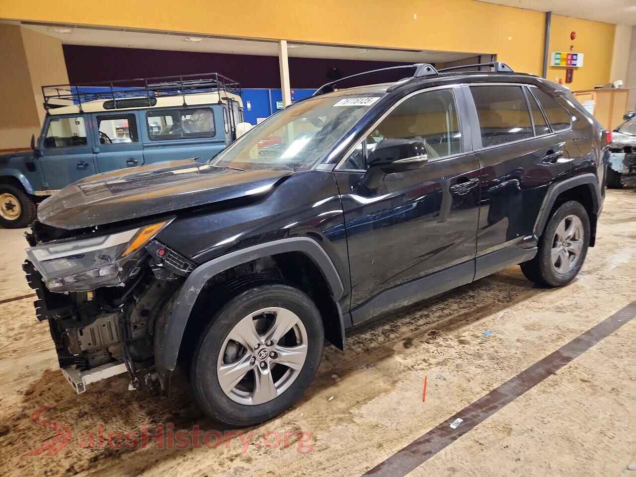 2024 TOYOTA RAV4 HYBRID — VIN 2T3RWRFVXRW191271