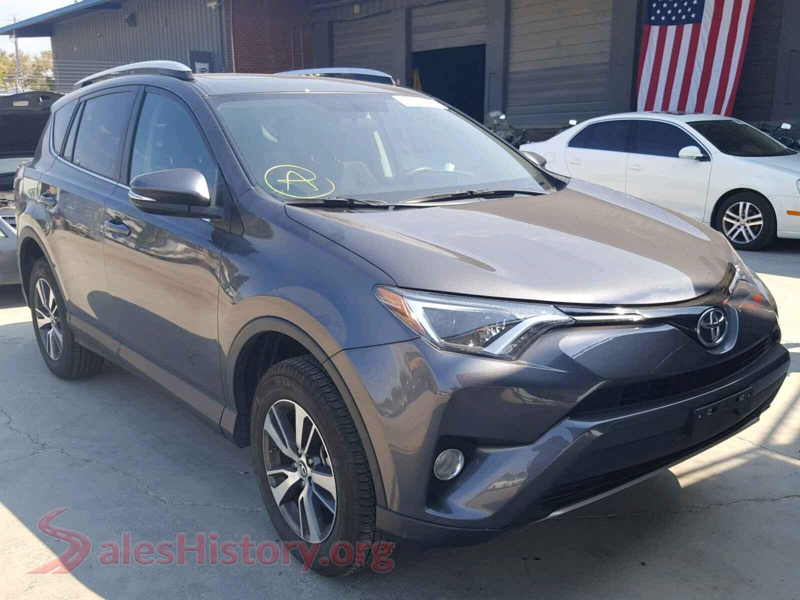 2016 TOYOTA RAV4 XLE — VIN 2T3WFREV5GW305405