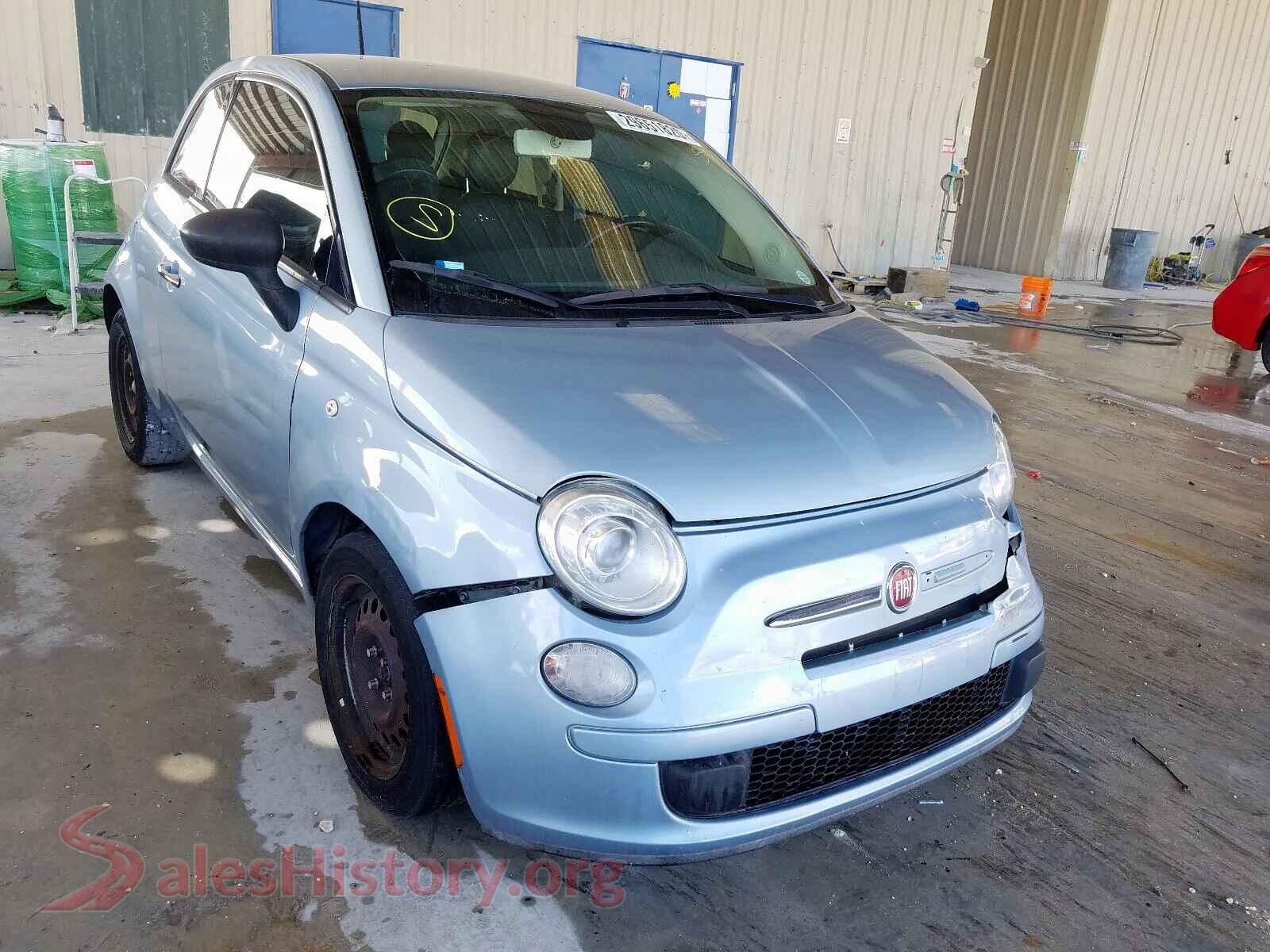 2013 FIAT 500 — VIN 3C3CFFAR3DT742093