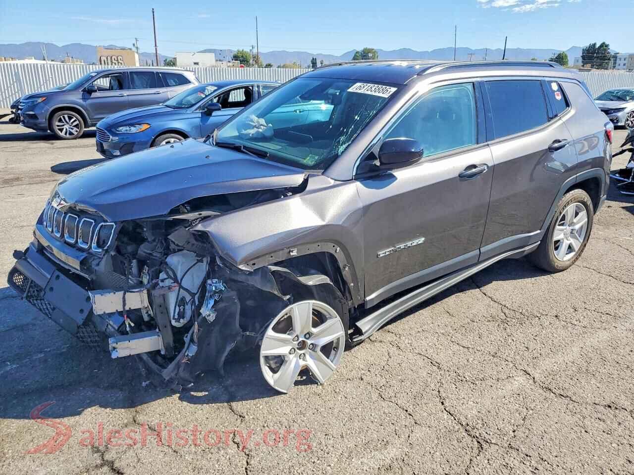 2022 JEEP COMPASS — VIN 3C4NJDBB2NT184005