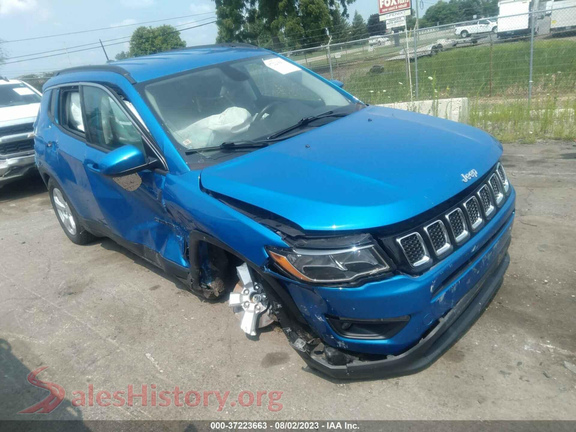 2018 JEEP COMPASS — VIN 3C4NJDBB7JT252325