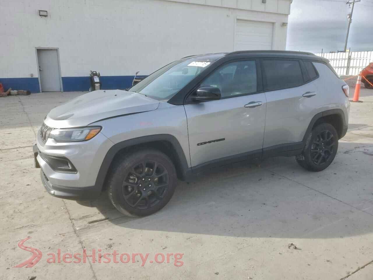 2022 JEEP COMPASS — VIN 3C4NJDBB8NT230940