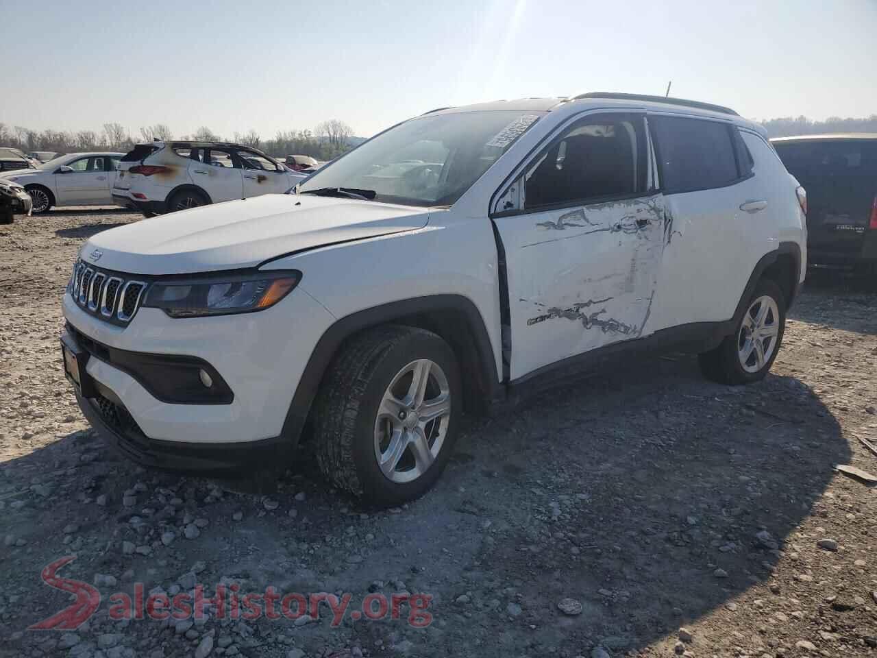2024 JEEP COMPASS — VIN 3C4NJDBN3RT584140