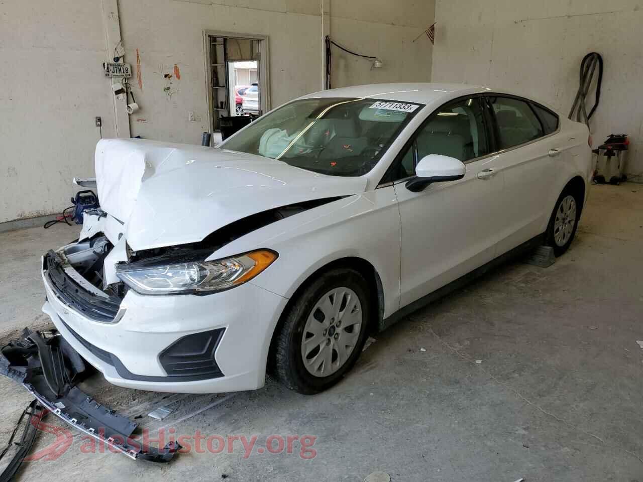 2020 FORD FUSION — VIN 3FA6P0G77LR160038